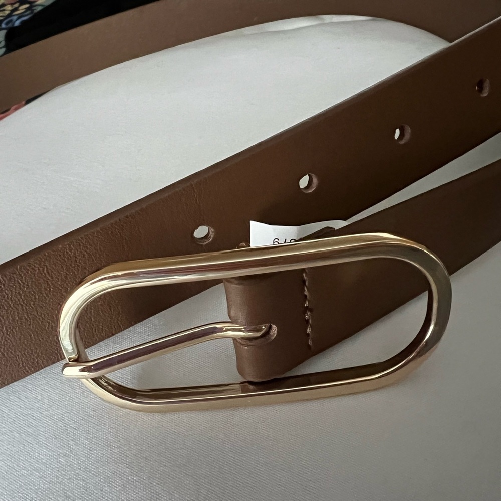NWOT Banana Republic Belt